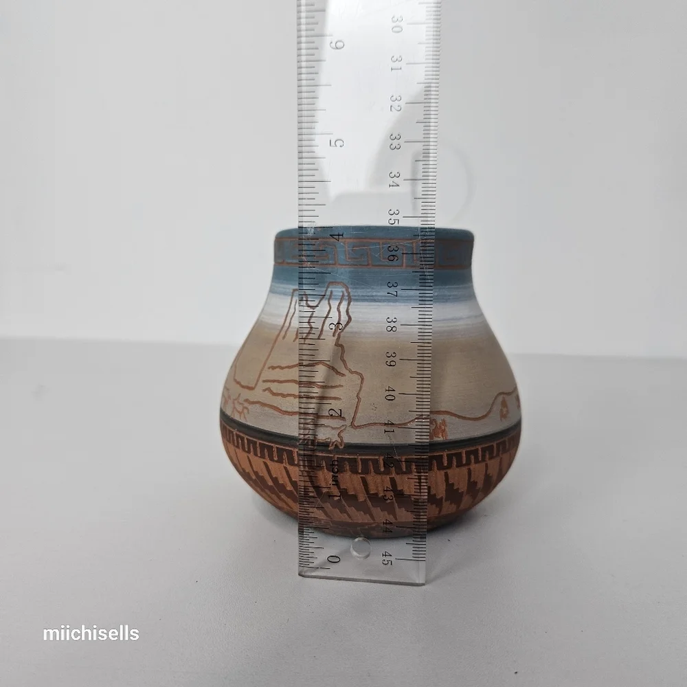 Native American Navajo Vase Handmade
